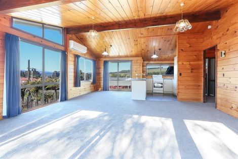 Photo of property in 20 Pukehangi Road, Pukehangi, Rotorua, 3015