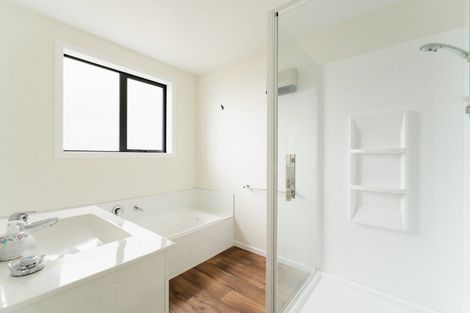 Photo of property in 86 Main South Road, Green Island, Dunedin, 9018