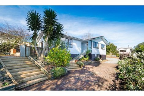 Photo of property in 4 Kellett Road, Ranui, Auckland, 0612