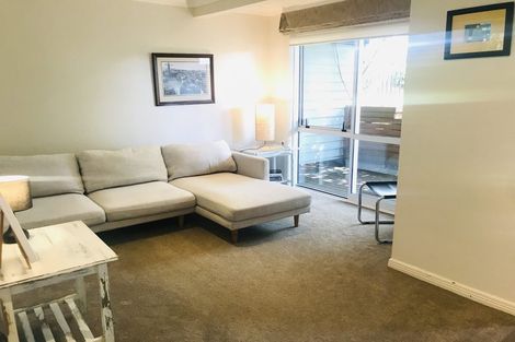 Photo of property in 23a Bournemouth Terrace, Murrays Bay, Auckland, 0630