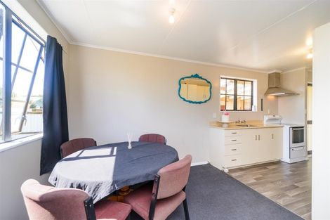 Photo of property in 2 Walton Street, Bulls, 4818