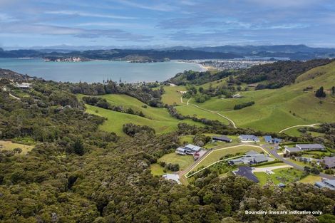 Photo of property in 5 Tironui Place, Whitianga, 3510