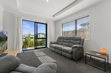 Photo of property in 20 Stevenson Drive, Papamoa, 3118