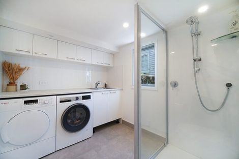 Photo of property in 35 Richmond Avenue, Northcote Point, Auckland, 0627