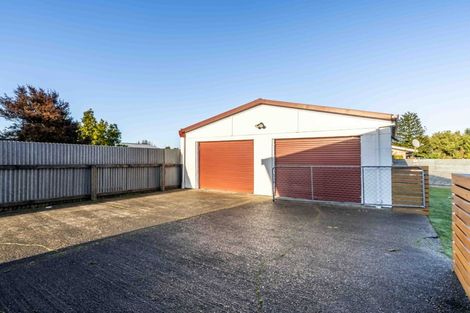 Photo of property in 92 Dunbeath Crescent, Kew, Invercargill, 9812