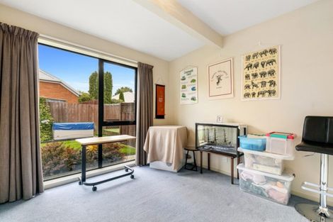 Photo of property in 2/19 Clotilda Place, Bishopdale, Christchurch, 8053