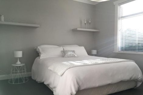 Photo of property in 30 Nobs Line, Strandon, New Plymouth, 4312