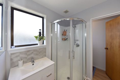 Photo of property in 4/23 Tower Street, Hornby, Christchurch, 8042