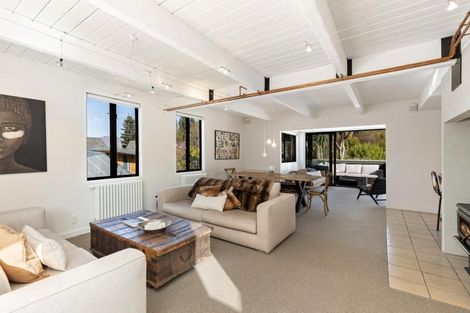 Photo of property in 10 Stafford Street, Arrowtown, 9302