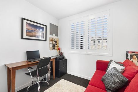 Photo of property in 6/50 Ocean View Road, Northcote, Auckland, 0627