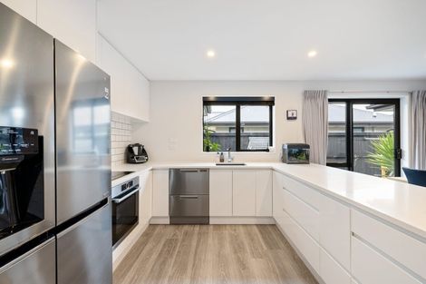 Photo of property in 15 Batchelor Place, Kaiapoi, 7630