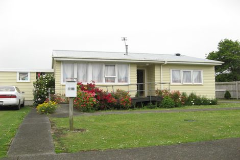 Photo of property in 11 Comet Crescent, Mangere, Auckland, 2022