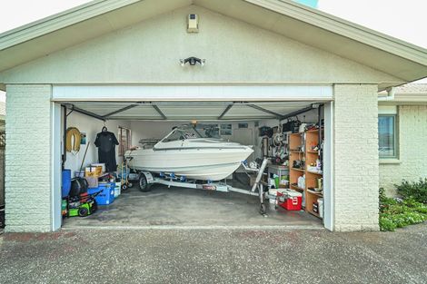 Photo of property in 1/217 Mcleod Street, Camberley, Hastings, 4120