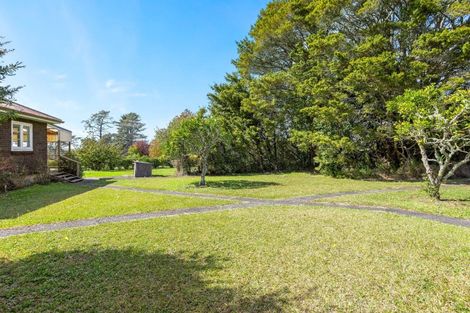 Photo of property in 154 Tawa Road, Kumeu, 0891
