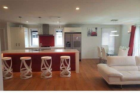 Photo of property in 17 Banks Boulevard, Whitby, Porirua, 5024