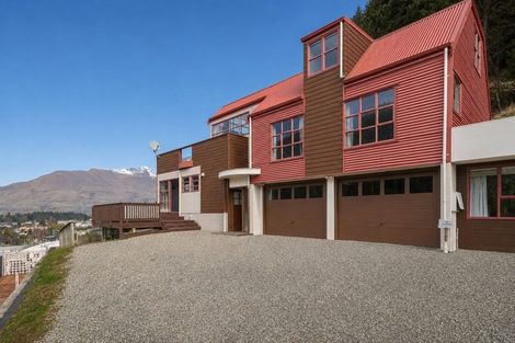 Photo of property in 8b Kiely Lane, Queenstown, 9300