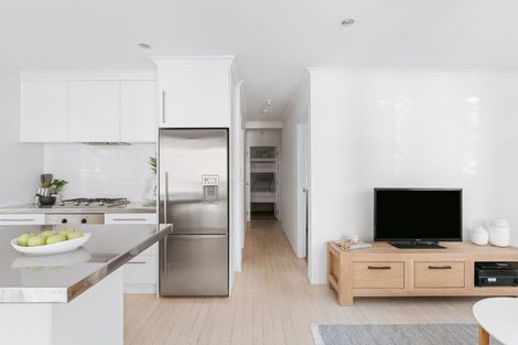 Photo of property in 5 Ngarata Avenue, Mount Maunganui, 3116