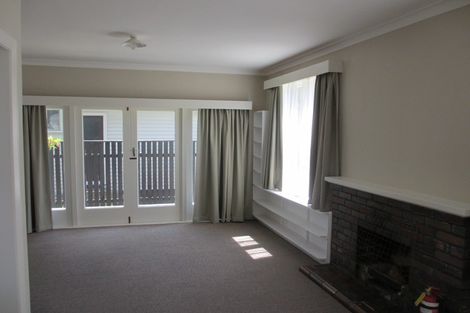 Photo of property in 293-295 Park Road, Hokowhitu, Palmerston North, 4410