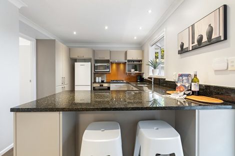 Photo of property in 3 Muir Avenue, Mangere Bridge, Auckland, 2022