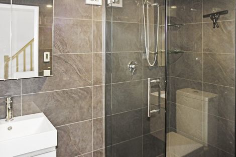 Photo of property in 32a Peacock Street, Christchurch Central, Christchurch, 8013