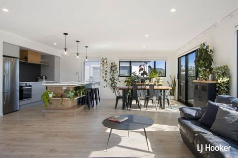 Photo of property in 16 Moet Crescent, Waihi Beach, 3611