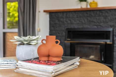 Photo of property in 17 Baylands Drive, Newlands, Wellington, 6037