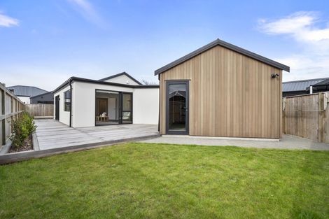 Photo of property in 17c Brightwater Terrace, Terrace End, Palmerston North, 4410