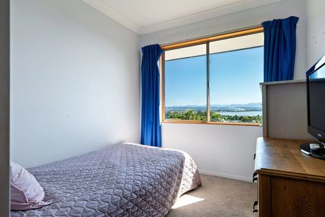 Photo of property in 18 Clairmont Heights, Stoke, Nelson, 7011