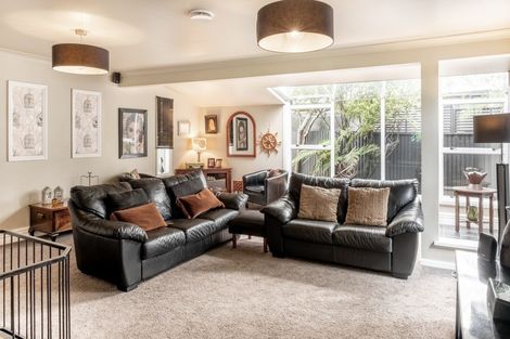 Photo of property in 62 Waimea West Road, Brightwater, 7022