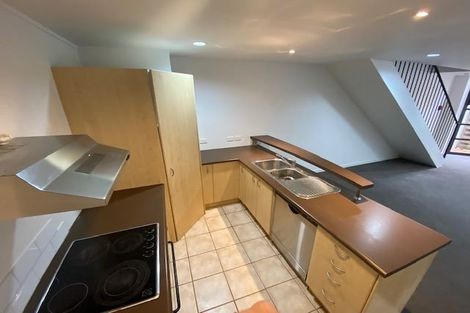 Photo of property in Mendosa Terraces Apartments, 13/9 Ebor Street, Te Aro, Wellington, 6011