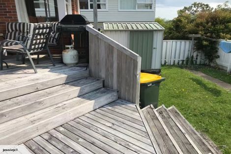 Photo of property in 236 Forrest Hill Road, Forrest Hill, Auckland, 0620