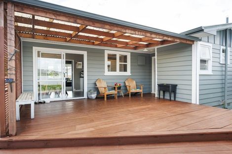 Photo of property in 30 Anakiwa Street, Kelvin Grove, Palmerston North, 4414