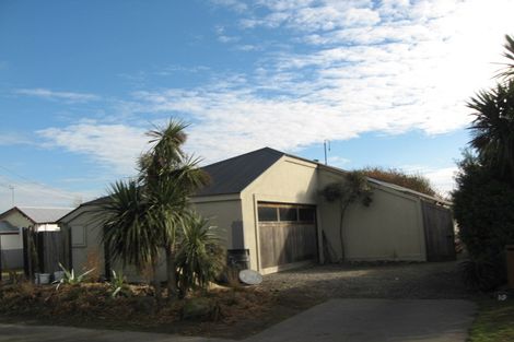 Photo of property in 10 Blake Street, New Brighton, Christchurch, 8061