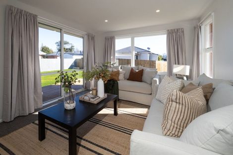 Photo of property in 62a Oxford Street, Tawa, Wellington, 5028