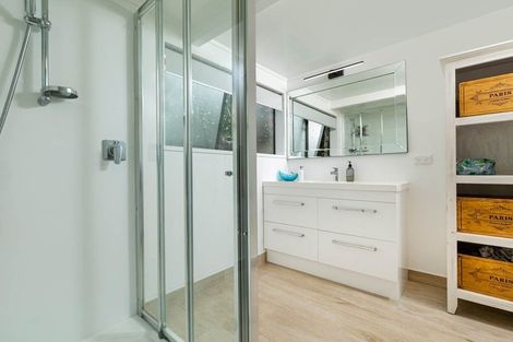 Photo of property in 11b Onepu Lane, Manly, Whangaparaoa, 0930