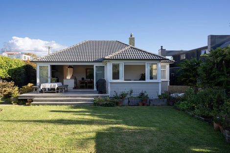Photo of property in 49 Regina Street, Westmere, Auckland, 1022