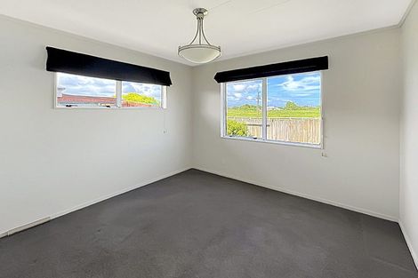 Photo of property in 54 Dalfield Place, Highbury, Palmerston North, 4412