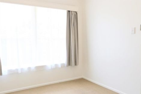 Photo of property in 4/54a Northboro Road, Belmont, Auckland, 0622