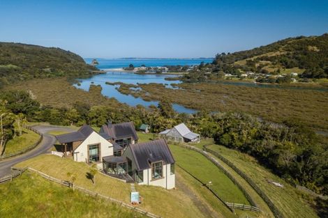 Photo of property in 1243a Hibiscus Coast Highway, Puhoi, Warkworth, 0994