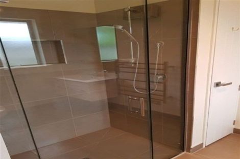 Photo of property in 55 Peer Street, Upper Riccarton, Christchurch, 8041