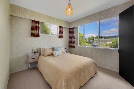 Photo of property in 27 Browning Crescent, Owhata, Rotorua, 3010