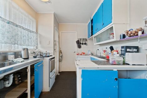 Photo of property in 26 Gainsborough Street, Manurewa, Auckland, 2102