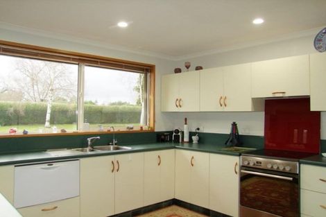 Photo of property in 11 Melville Avenue, Milton, 9220