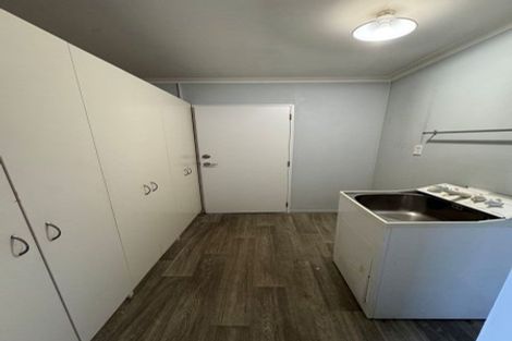 Photo of property in 2/281 Memorial Avenue, Burnside, Christchurch, 8053