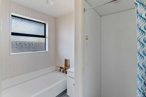 Photo of property in 15b Glenbyre Place, Bromley, Christchurch, 8062