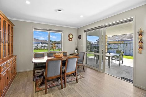 Photo of property in 22 Merrimana Drive, Thames, 3500