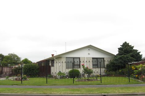 Photo of property in 19 Thorness Street, Avondale, Christchurch, 8061