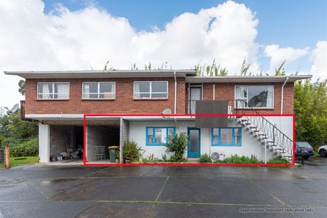 Photo of property in 1/44 Sunnyside Road, Sunnyvale, Auckland, 0612
