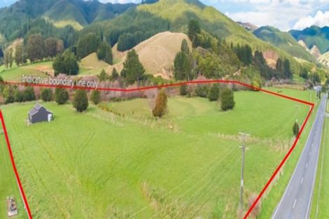 Photo of property in 73 Whitemans Valley Road, Whitemans Valley, Upper Hutt, 5371