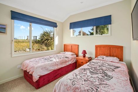 Photo of property in 120 Totara View Road, Wakefield, 7095